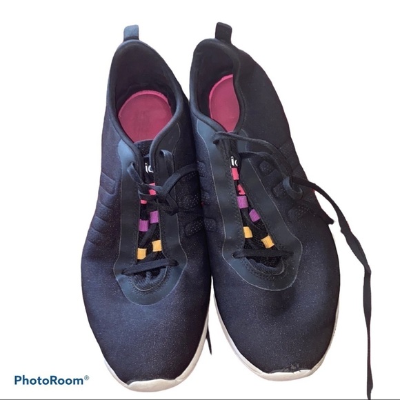 Adidas womens cloud foam sneakers Sz  10 - Picture 1 of 11